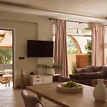 Ilision - Contemporary Living Residences מלון דירות