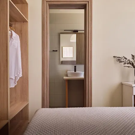 Aparthotel Ilision - Contemporary Living Residences 4*