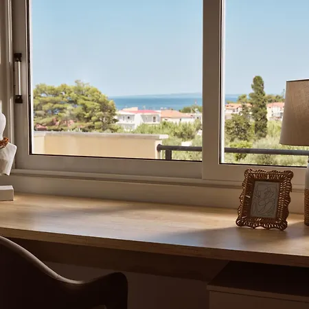 Ilision - Contemporary Living Residences 4*