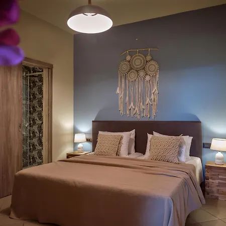 Ilision - Contemporary Living Residences 4*