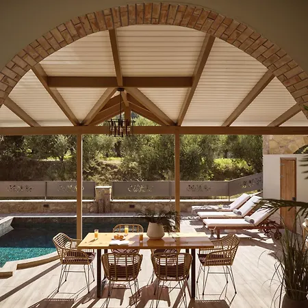 Ilision Aqua - Exclusive Private Pool