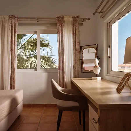 Ilision - Contemporary Living Residences Argassi