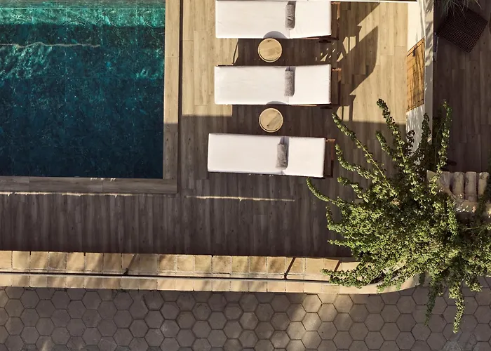 Ilision - Contemporary Living Residences Apartahotel 4*