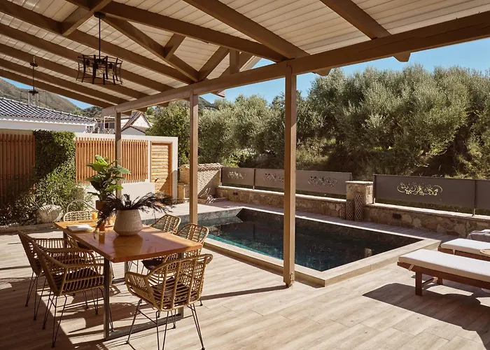 Ilision - Contemporary Living Residences 4*