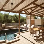 Lägenhetshotell Ilision - Contemporary Living Residences 4*