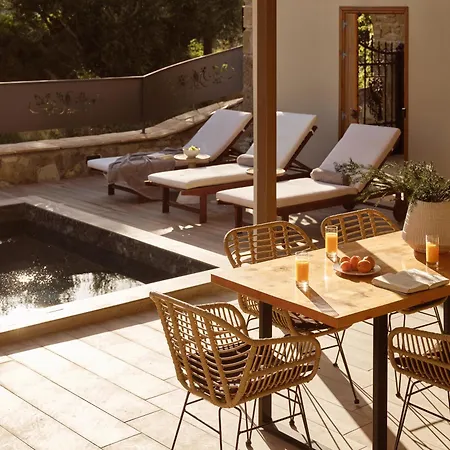 Lägenhetshotell Ilision - Contemporary Living Residences 4*